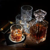 Conjunto Garrafa e Copos de Whisky