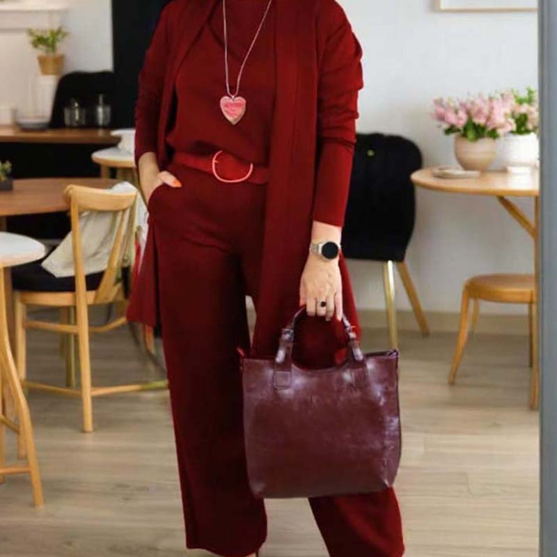 Eleganten trodelni komplet – dolg kardigan, top in hlače