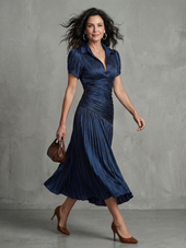 Constança | Vestido Midi Riscado com Pregas na Cintura