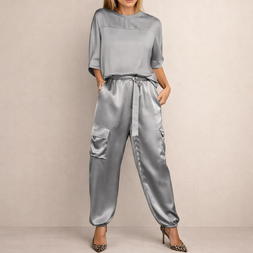 Clara - Conjunto Cargo de Cetim Laxo