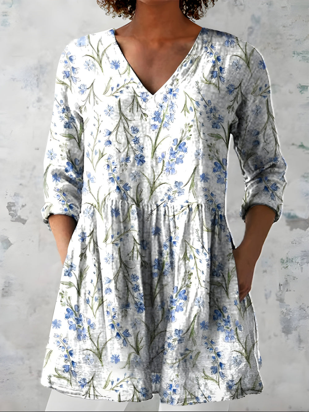 LENORA | Dolga bluza z V-izrezom