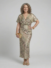Marta | Vestido Midi Estampado com Torção na Cintura