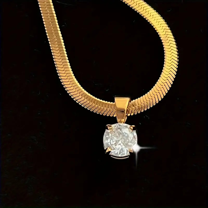 Anhänger Halskette mit Rhinestones Elegant | Gold