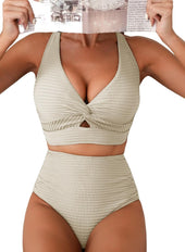 Tvarujúce bikiny s vysokým pásom a prekríženým topom