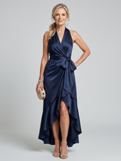 Dulce | Vestido Midi Traçado com Decote Halter