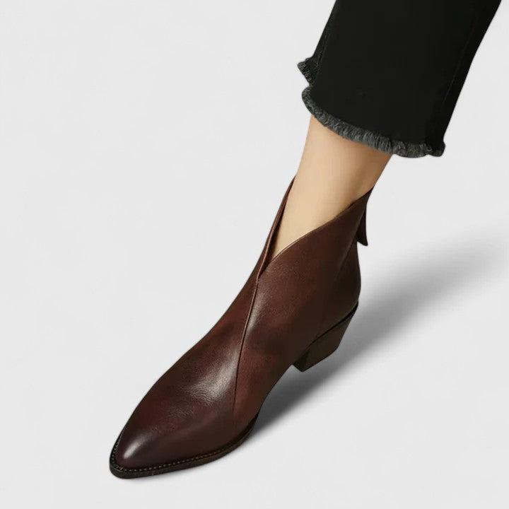 Camila | Botim Elegante com Salto Baixo