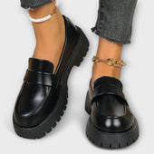 Mocassins Femininos com Design Ortopédico e Saltos em Cetim