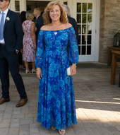 Judite | Vestido Comprido Floral com Ombros Descobertos