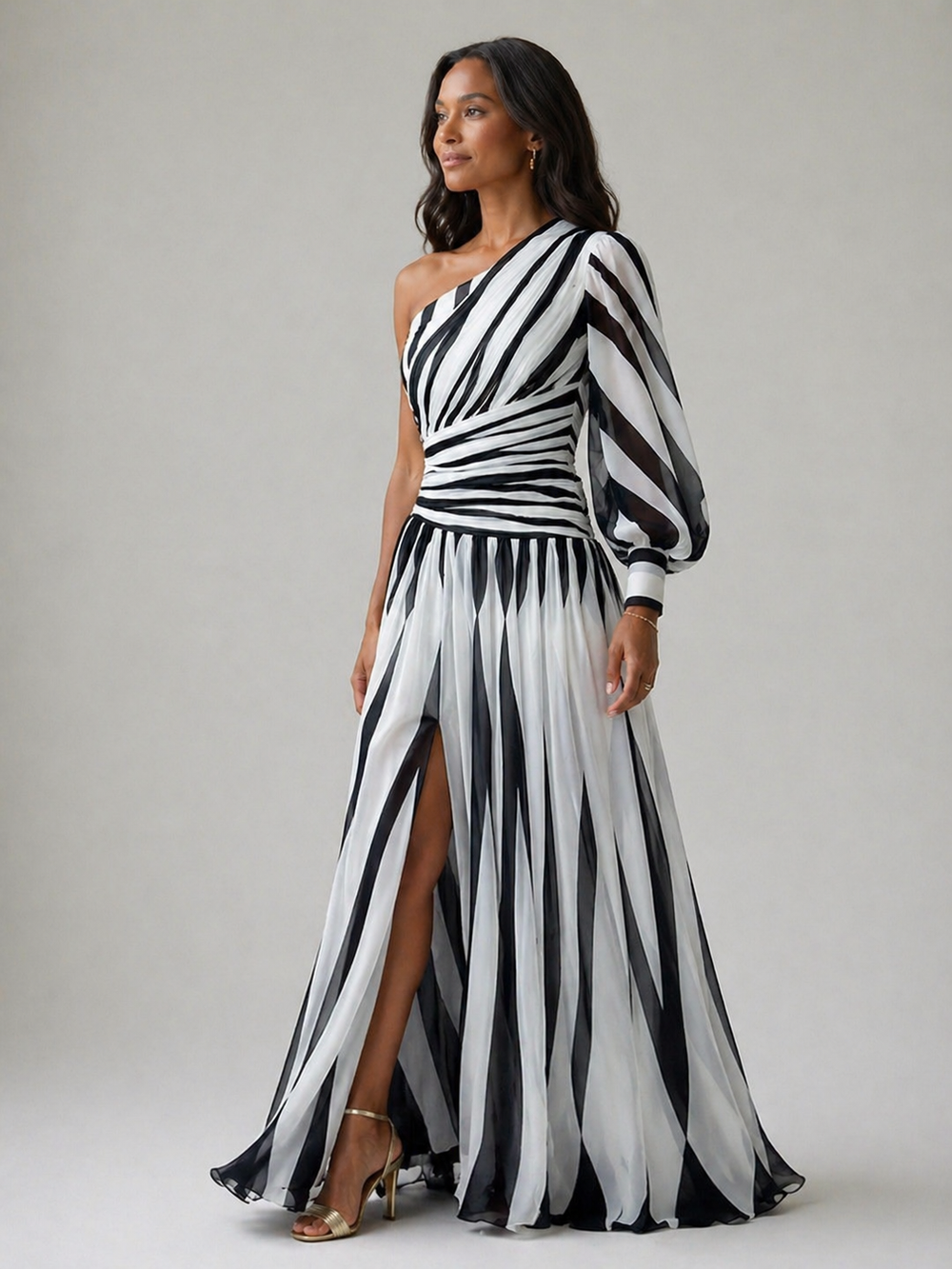 Adelaide | Vestido Comprido Fluido de Um Ombro