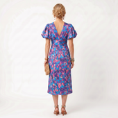 Vanessa - Vestido elegante com decote em V