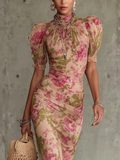 Lara - Vestido longo ajustado com padrão floral