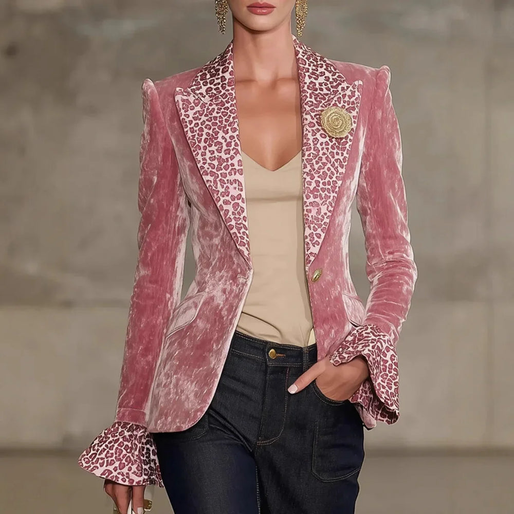 Perpétua | Blazer de Veludo com Lapela Leopardo