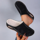 Celestina | Pantufas Forradas com Sola em Cunha