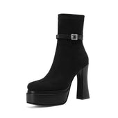 Janete - Botas de plataforma de luxo com conforto e estilo em cada passo