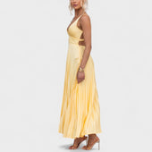Abia - Vestido maxi amarelo plissado