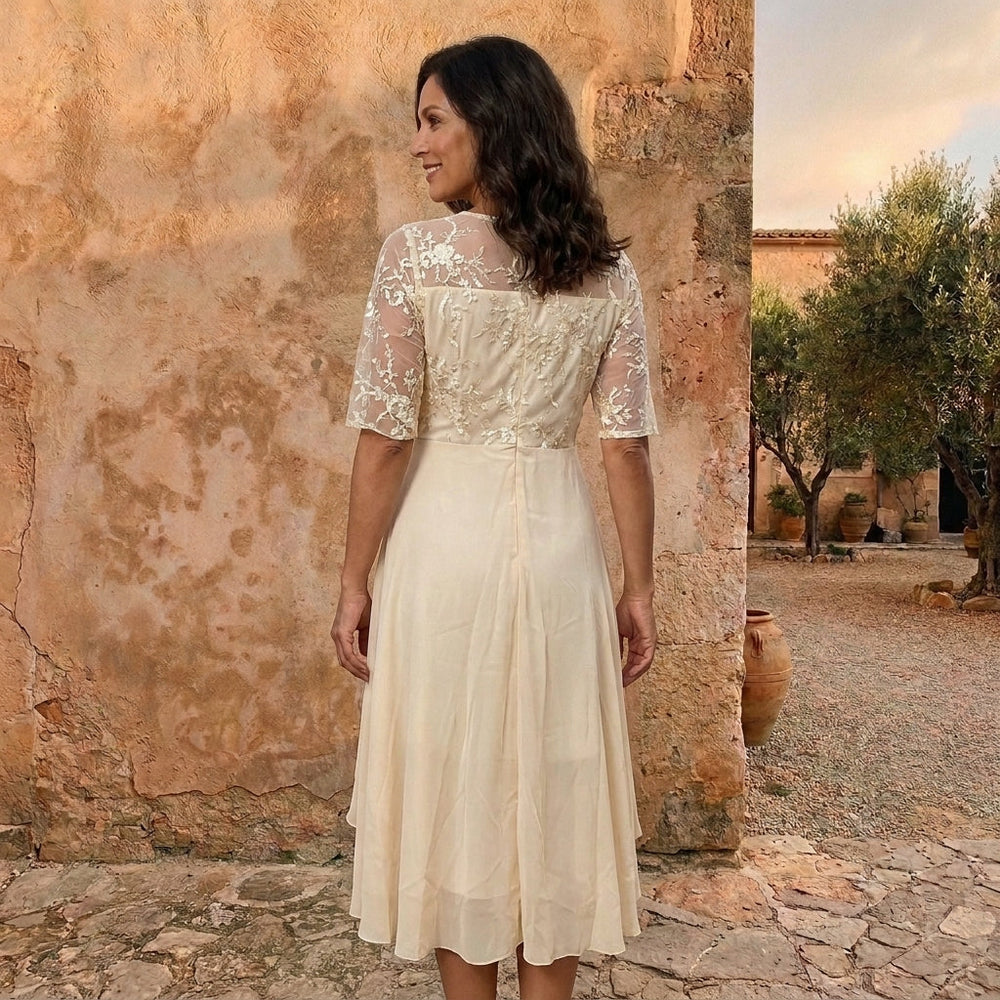 Leonor | Vestido de Chiffon com Corpete de Renda