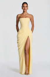 Adriana - Vestido Longo Drapeado com Fenda