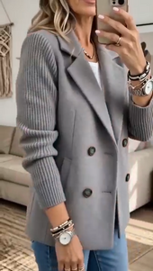 Cristina | Blazer Trespassado com Mangas de Malha