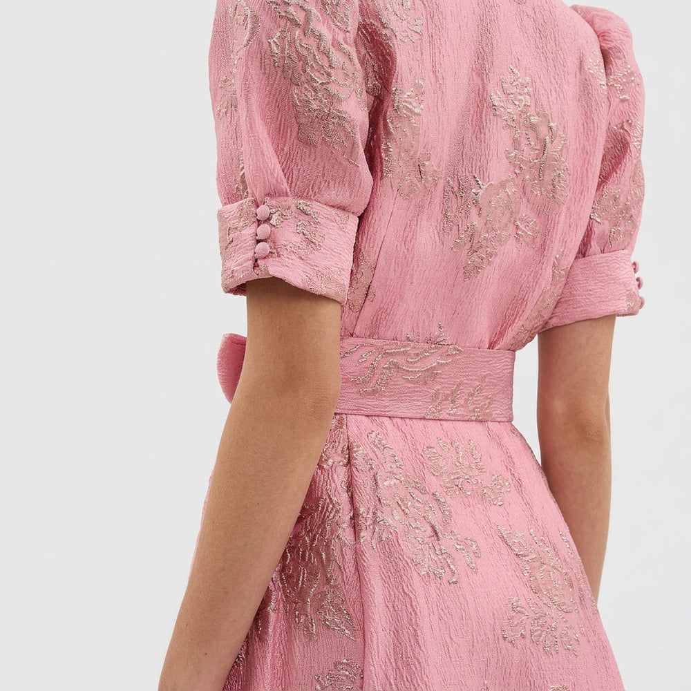 Matilde - Vestido Longo em Jacquard Floral com Cinto