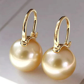 Elegante Goldene Perlen Ohrringe