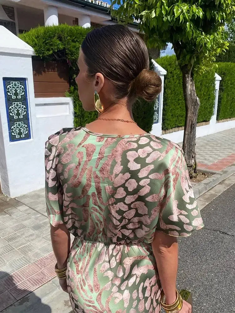 Higínia | Vestido Midi Estampado em Tons de Cobre