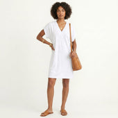Camila - Vestido Curto Fluído com Decote em V Trabalhado