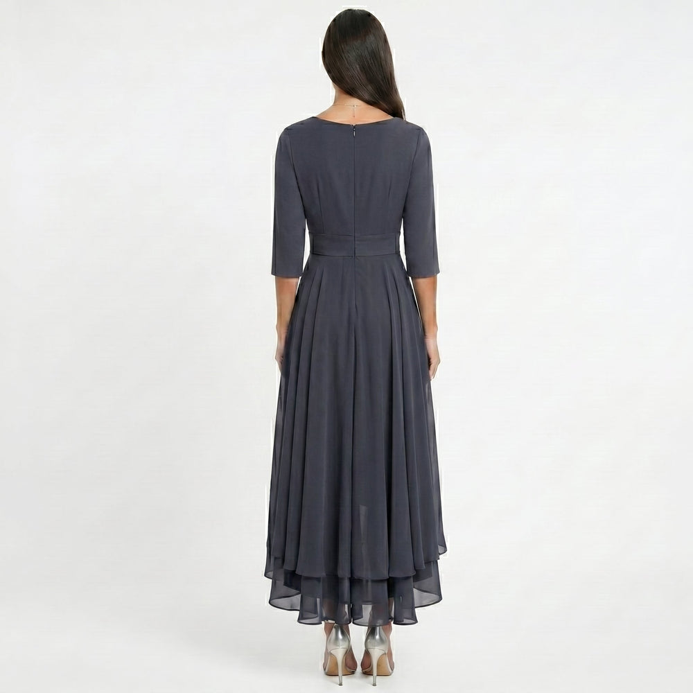 Sofia - Vestido Fluido com Decote em V