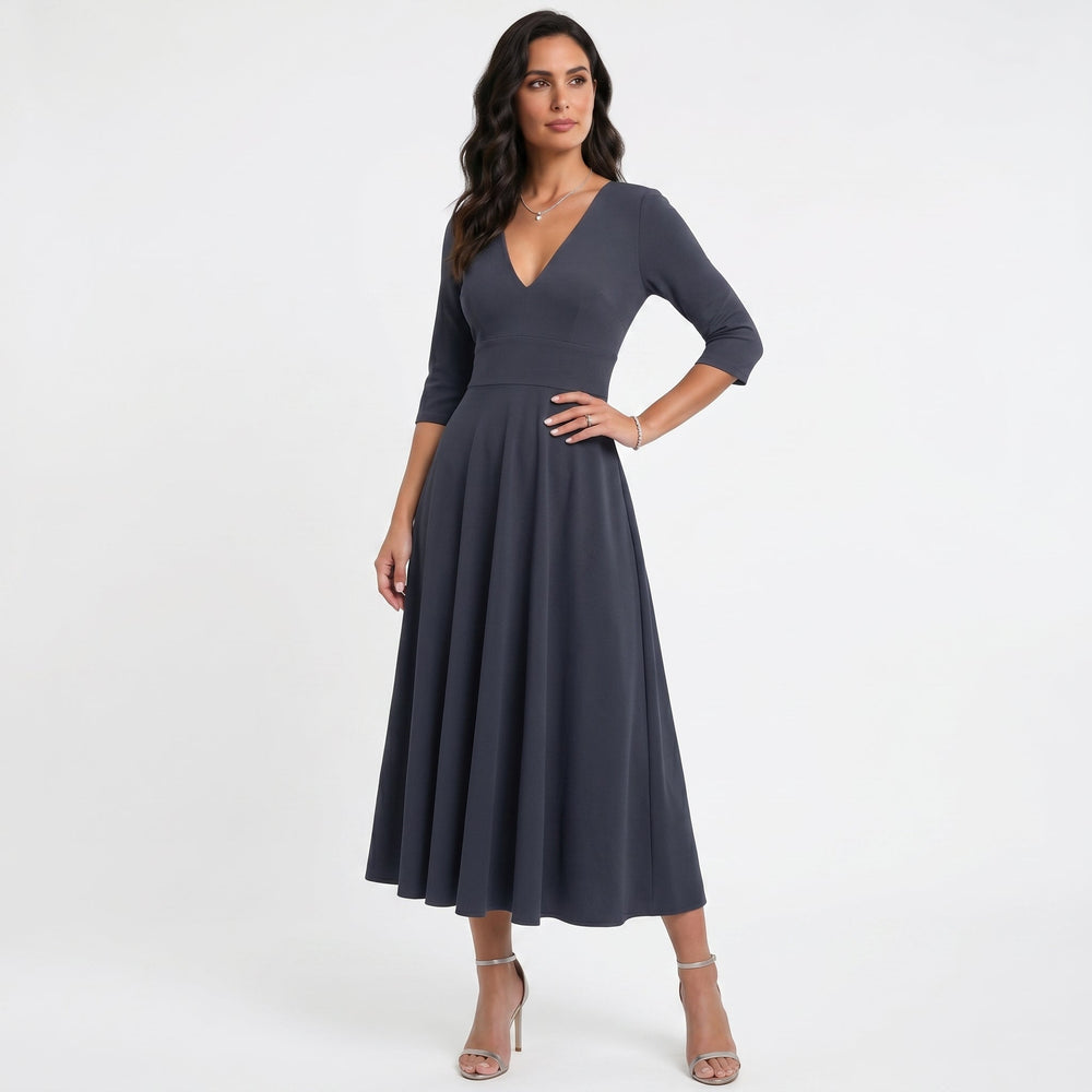 Sofia - Vestido Fluido com Decote em V