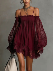 Nádia - Vestido mini com ombros à mostra e renda