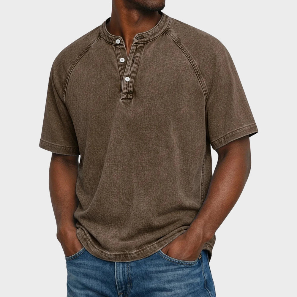 Pedro - T-shirt Vintage com Botões