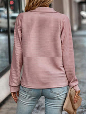 Dani | Camisola com Decote em V e Fecho