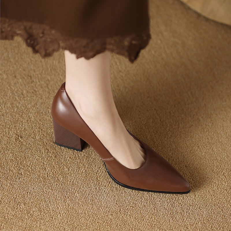 Júlia | Sapatos Clássicos de Salto Largo