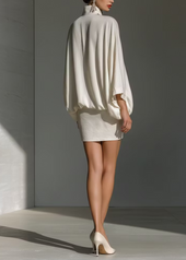 Eleganten dvodelni komplet, bluza in belo mini krilo