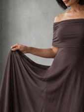Nélia | Vestido Midi Drapeado com Ombros Descobertos