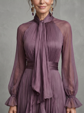 Glória | Vestido Comprido em Camadas com Laço ao Pescoço