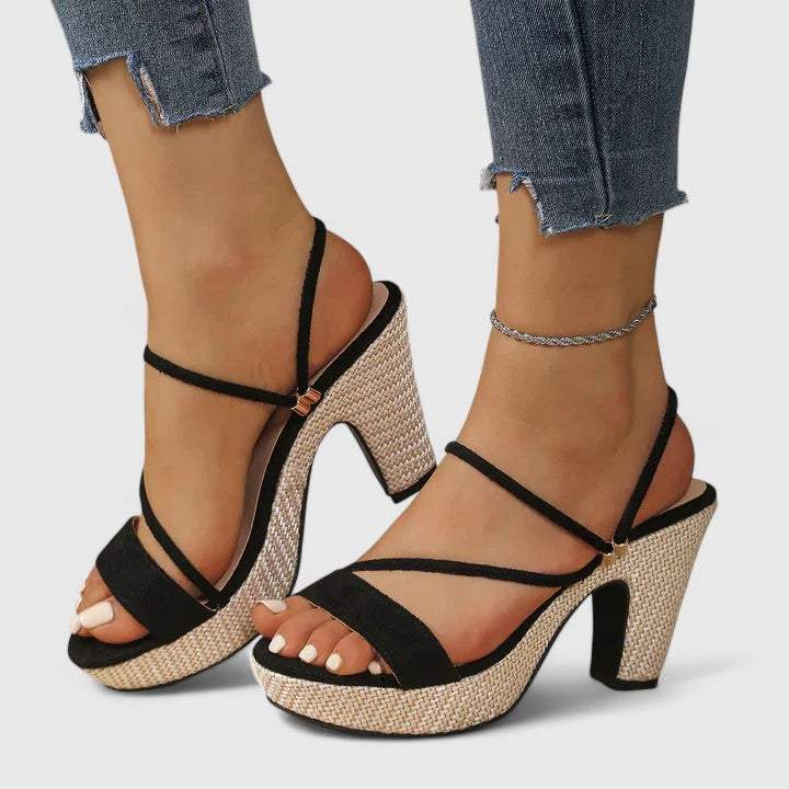 Joana - Saltos Elegantes Ortopédicos