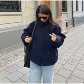 Elise - Casaco Curto Luxuoso