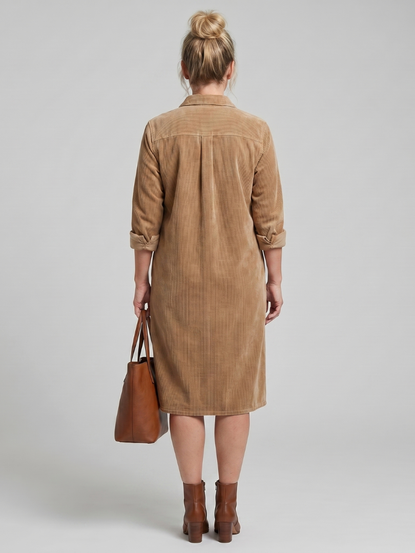 Dora | Vestido Midi com Botões e Bolsos
