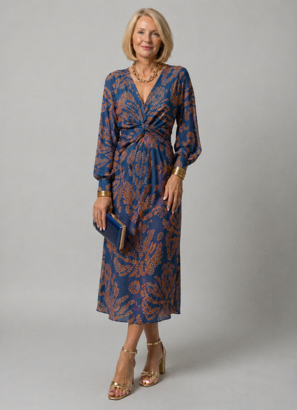 Íris | Vestido Midi com Torção na Cintura