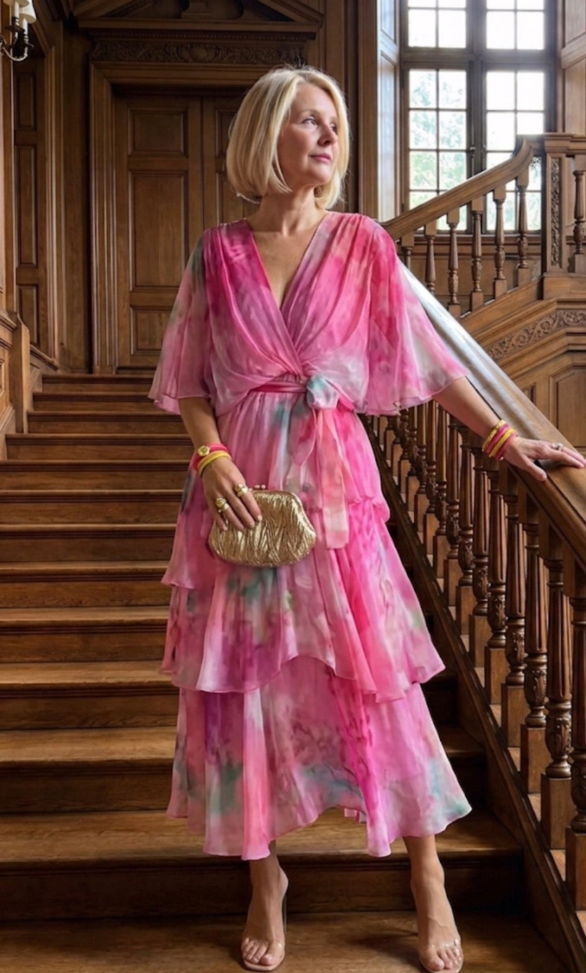 Camila | Vestido Midi em Camadas Estilo Aguarela