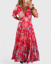 Mariana – Vestido floral com decote em V