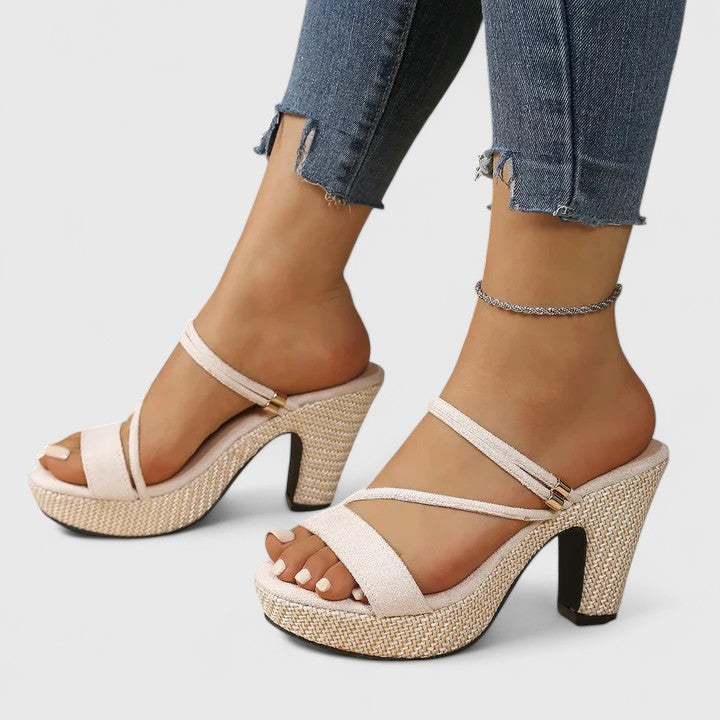 Joana - Saltos Elegantes Ortopédicos