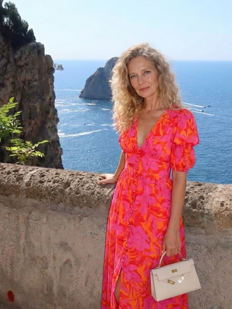 Rosélia | Vestido Midi Floral com Mangas Tufadas