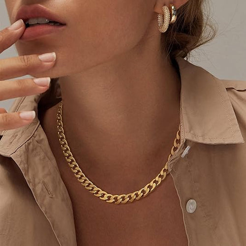 Otília | Colar Dourado de Elos Grossos