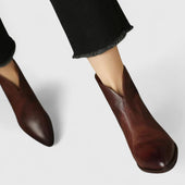 Camila | Botim Elegante com Salto Baixo