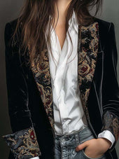 Clara | Blazer Ajustado com Estampado Barroco Preto