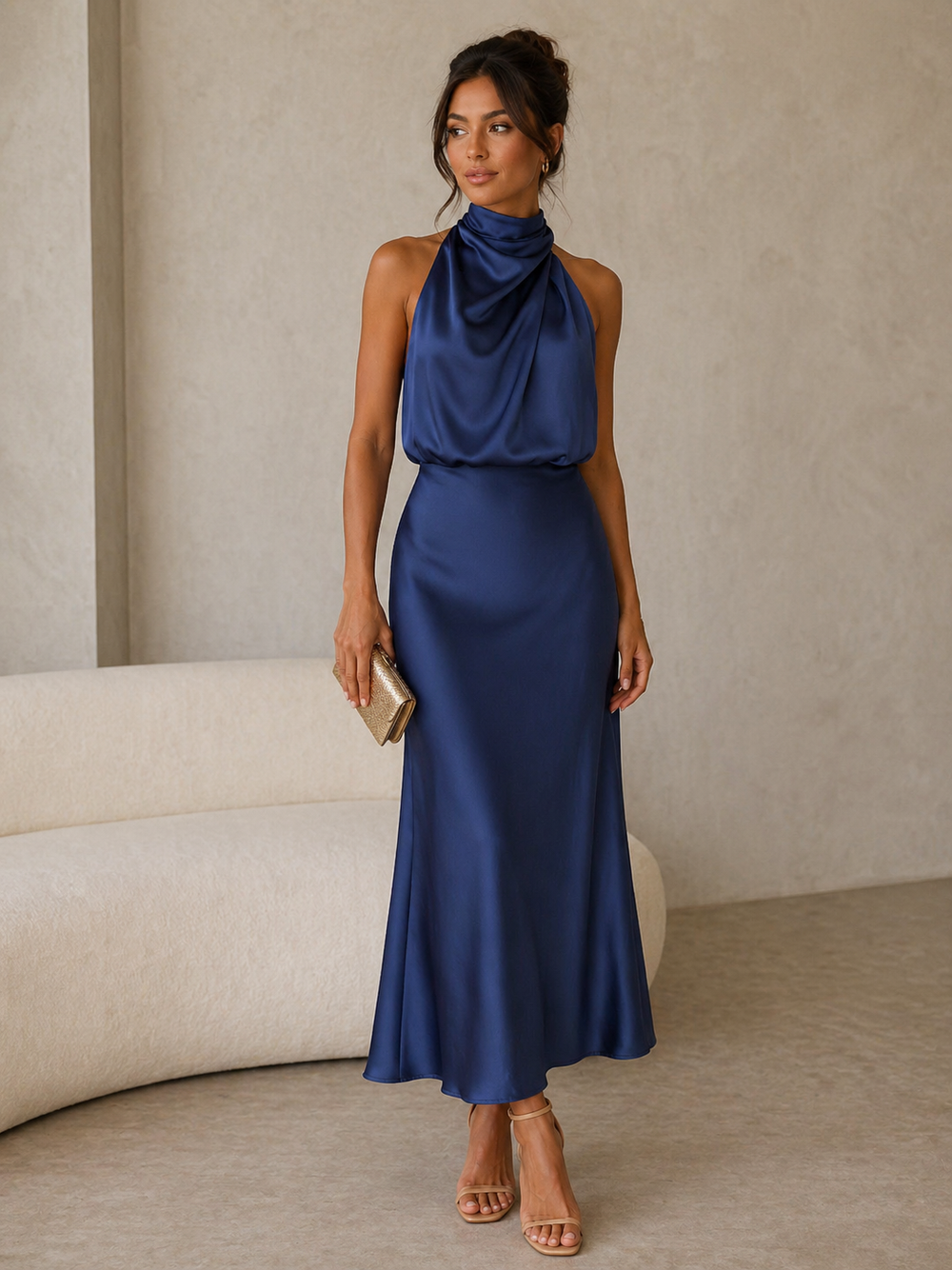 Emanuela | Vestido Comprido Drapeado com Decote Halter
