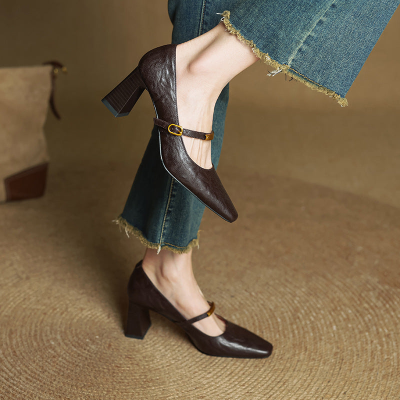 Sapatos de Salto Marleon em Couro
