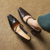 Sapatos de Salto Marleon em Couro