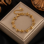 18-Karat-Vergoldetes Armband mit modernistischer Kette